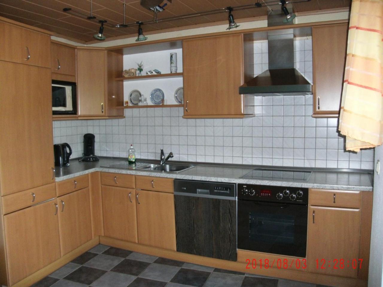 Ferienwohnung In Vino Veritas Ноймаґен-Дрон Екстер'єр фото